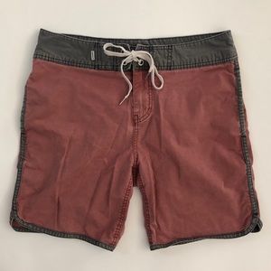 Quiksilver Men’s Boardshorts (Size 30)